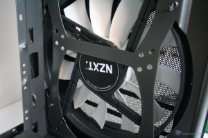 00132 NZXT_PHANTOM630